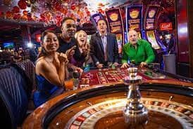 Antarmuka permainan slot di betasuka menampilkan gulungan dan simbol-simbol yang jelas